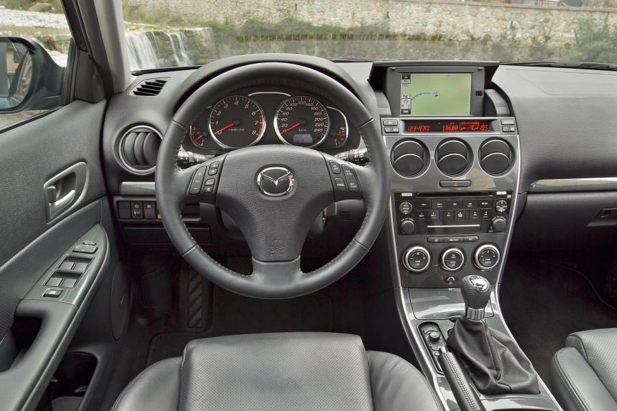  Mazda6 SW 2005 года  (фото 6 из 30)